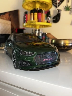 Gt Spirit1/18 Audi Rs 4 Avant - Immagine 1 di 4