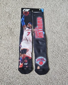 Tarjeta de calcetines gráficos Carmelo Anthony #7 NY KNICKS NBA FBF talla grande 10-13 nuevos con etiquetas - Imagen 1 de 3