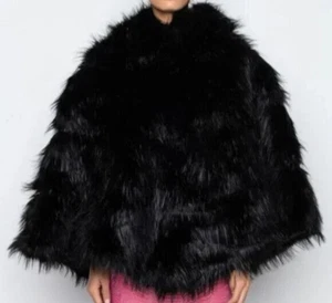 𝙎𝘼𝙇𝙀 LUXE LAVISH FAUX FUR HOODED PONCHO (Fast ship) - Picture 1 of 6