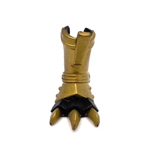 RARE Mummies Alive 1997 Nefertina Action Figure Claw Armor Armour Toy Part Lot - Picture 1 of 6
