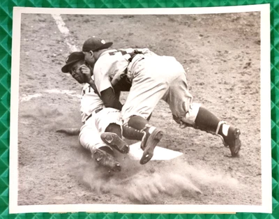 1950 TYPE 1 Photo: HOFer MONTE IRVIN "Plate Smasher" Collision KO! 9/27 - Image 1 of 3
