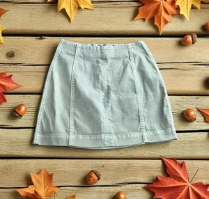 Wild Fable Denim Minirock mit Naht Gr. 0 hoher Bund hellsalbeigrün Waschung Stretch - Bild 1 von 4