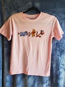 Unisex Winnie The Pooh Embroidered Front With Friends Short-Sleeve Shirt Size XL - Picture 1 of 6