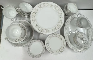 Classic 501 by Sheffield Japan - 65 Pc Estate Set of Vintage Platinum Trim China - Picture 1 of 14