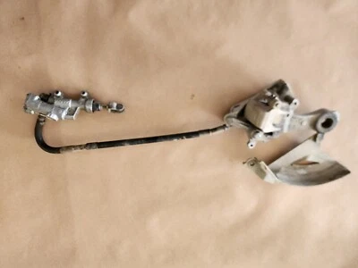 Yamaha YZ450F YZ450 YZ 450 F 2007 07 pinza de freno trasera cilindro maestro Foto 1 de 4