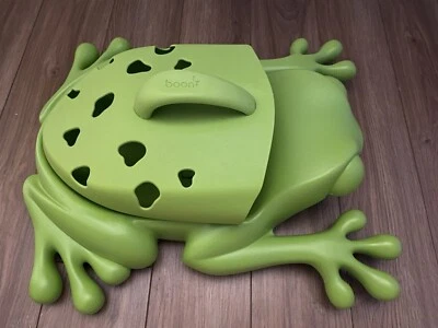 Boon Frog Pod Bañera Juguete Cuchara y Soporte de Almacenamiento Carrito Almacenamiento Piscina Verde Agua Foto 1 de 4