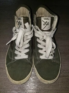 VANS OFF THE WALL SHOES boys size 2.5 GREEN ANKLE HIGH LACE UP - Picture 1 of 4