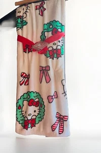 Hello Kitty Bow Wreath Christmas Tree 60x70 Holiday Throw Blanket - Picture 1 of 3