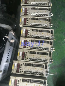 Yaskawa Servotreiber SGDM-A5ADA KOSTENLOSER SCHNELLER VERSAND generalüberholt/ - Bild 1 von 1