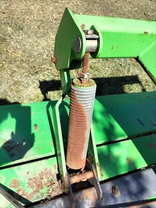 Deutz Fahr Greenland Mähwerk KM 2.27 Frontmähwerk Endlastungsfedern Federn - Bild 1 von 8