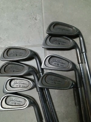 McGregor Jack Nicklaus CG 1800 Irons R-flex rh 3-pw - Image 1 of 4