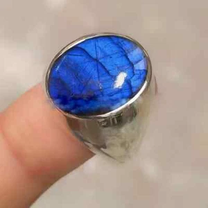 Solid 925 Sterling Silver Natural Blue Labradorite Gemstone Signet Men's Ring - Picture 1 of 10