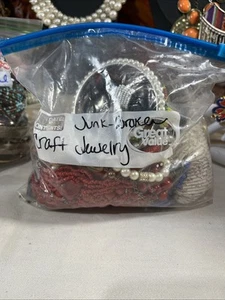 Huge 2 LB Vintage-Now Estate Craft Rhinestone Junk Jewelry Mixed Lot 2 LB - Picture 1 of 4