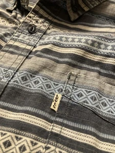 Vintage Levi's Western Aztec Native American Button Down Shirt Men XL White Tab - Picture 1 of 8