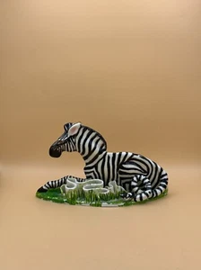 Seltene Porzellan Vintage Zebra im Gras Relief Skulptur | Figur - Bild 1 von 7