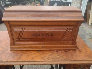 Royal Nähmaschine - Bild 1 von 5
