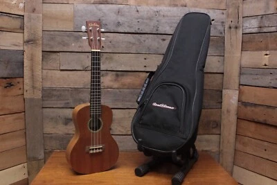 Cordoba CM20 Concert Ukulele w/ RoadRunner Bag - Image 1 of 4