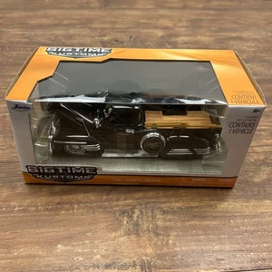 Jada Bigtime Kustoms 1951 Chevy 3100 Pickup Truck 51 Black Street Low 1:24 NEW - Picture 1 of 9