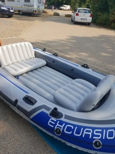 Großes Schlauchboot für 4 Personen - Bild 1 von 2
