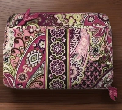 VERA BRADLEY Funda para Tableta Rosa Paisley Muy Bayas Cremallera Alrededor Bolsa Acolchada Usada en Excelente Condición Foto 1 de 4