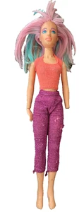 VINTAGE 1985 Jem e gli ologrammi Danse bambola Hasbro giocattolo *MANO MANCANTE* - Foto 1 di 6