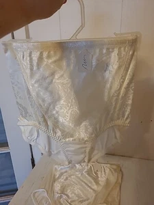 Bragas vintage Vanity Fair, 3 pares - Imagen 1 de 6