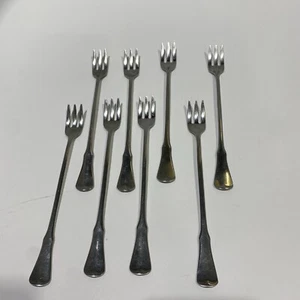 8 Oneida Community Patrick Henry Stainless Cocktail / Seafood Forks 6” - Picture 1 of 1