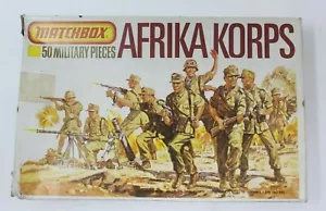 MATCHBOX P-6004 1/32 WWII AFRIKA KORPS 15 pcs 1983 TOY SOLDIER SET - Picture 1 of 3