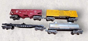Lot Of 4 Vintage Post War Bar End Trucks Freight Cars Flat Tank Hopper Stock RTR - Bild 1 von 6