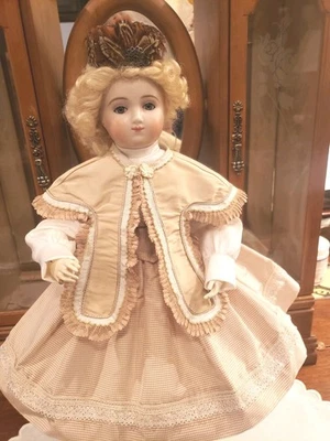 Vestido/chemi/sombrero/cesta estilo antiguo para muñecas de moda francesa/huret/rohmer de 15" Foto 1 de 4