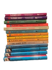 Lot of 14 Vintage The Hardy Boys Series, Dixon Paperback Hardcover Mix - Bild 1 von 3