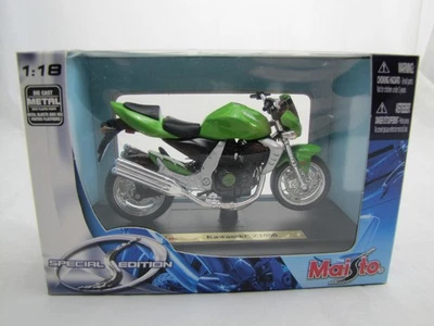 Maisto Kawasaki Z1000 Motorrad - Spezial Edition - 1:18 - Bild 1 von 3
