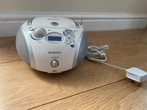 Roberts Zoombox DAB Radio with CD Player and SD Card Playback - Picture 1 of 13