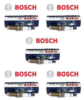 Комплект (5) свечей зажигания Porsche Cayenne Bosch 0242245581 99917015190 - Изображение 1 из 2