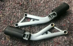 Aprilia Moto 6.5 Pair Pillion Passenger Footrests 1998 Only 4872km - Picture 1 of 4