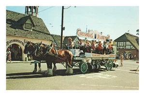 Postcard CA Solvang Carlsberg Deluxe Beer Wagon Village Band Horse Drawn - Picture 1 of 2
