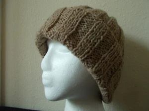 Berretto/cappello lavorato a mano caldo 100% naturale rustico lana country, beige - Foto 1 di 6