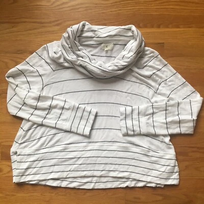 💚 Lou & Grey 裁剪圆领条纹长袖套衫 — 第 1/3 张图片