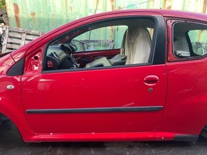 PEUGEOT 107 3DR 2005-2014 DOOR BARE (FRONT PASSENGER SIDE) IN RED CODE KJH - Picture 1 of 2