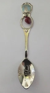 World Trade Center New York Collector Spoon With Hanging Apple Very rare! - Picture 1 of 5