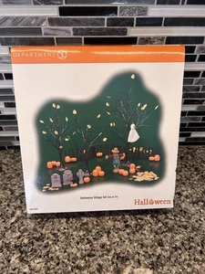Dept 56 Halloween Village Set 56.52957 Halloween New in the Box - Picture 1 of 6