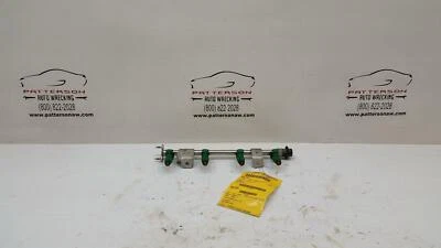 KIA RONDO 2009 2,4 L inyectores de combustible con riel L021-1D783 Foto 1 de 4