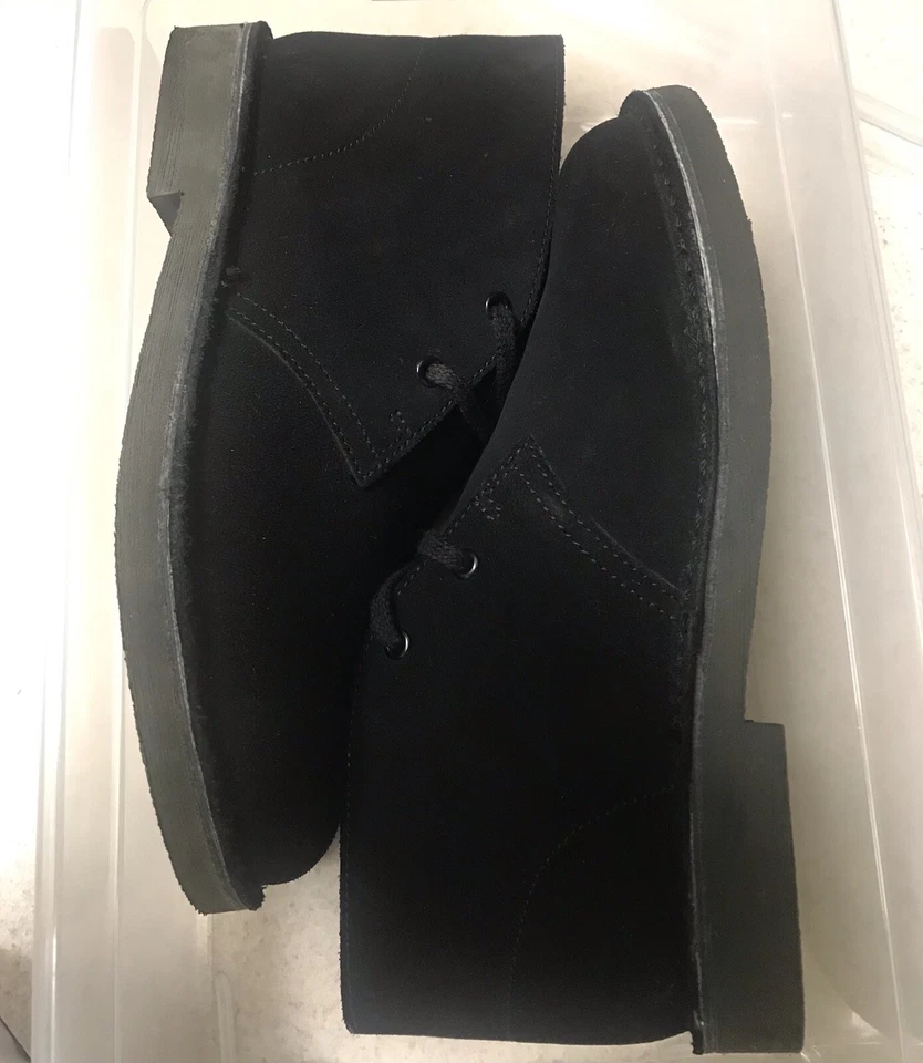 Clarks Original Wallabees Desert Shoes Black Suede Kids Junior Size 2.5 W - Image 1 of 4