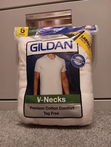 Gildan weiße V-Ausschnitt T-Shirts 6er-Pack Herren Medium neu mit Etikett - Bild 1 von 4
