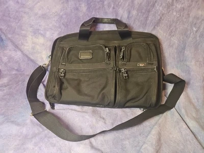 Tumi  T-Pass Medium Screen Briefcase Laptop Bag Nylon Reg $455 - Image 1 of 4