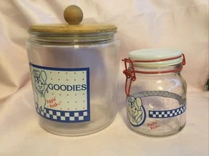 Pillsbury Doughboy. Clear Glass Canister w/ Wooden Lid & Sealing Glass Jar - Picture 1 of 10