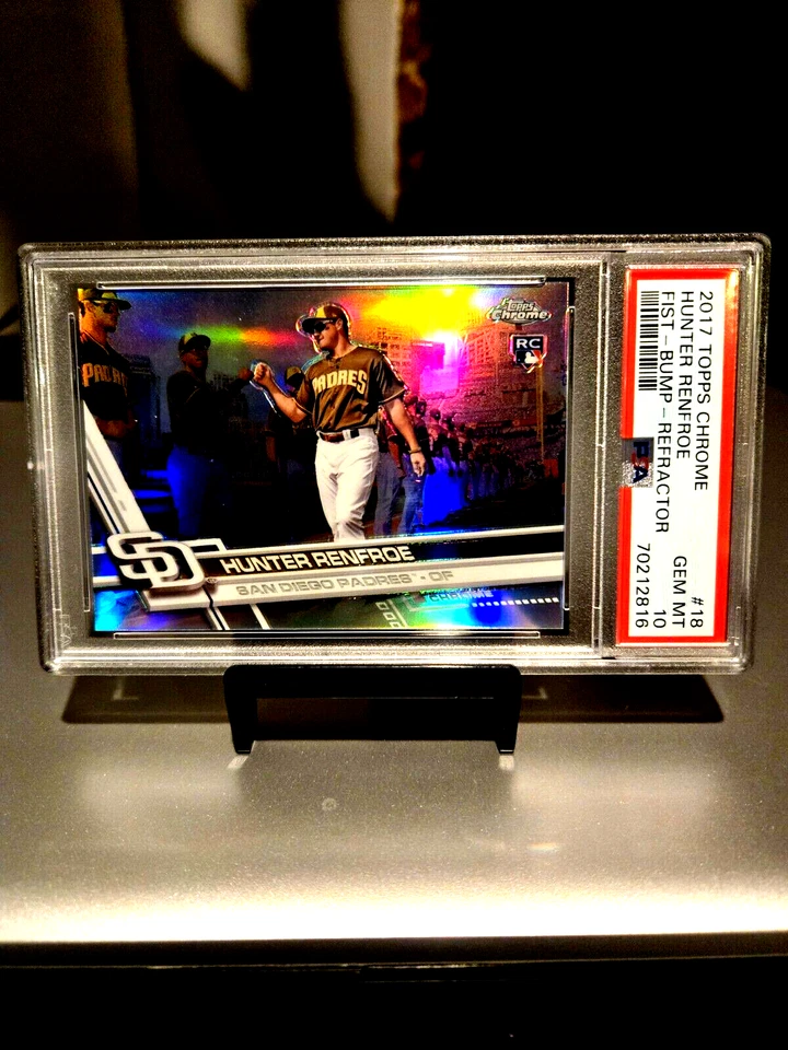 2017 Topps Chrome Hunter Renfroe Fist-Bump-Refractor Rookie #18 Gem Mt. 10 - Image 1 of 4