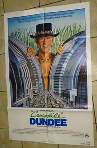 1986 Crocodile Dundee Poster 27x41 (Theatre Used/ lightly taped) folded - Picture 1 of 4