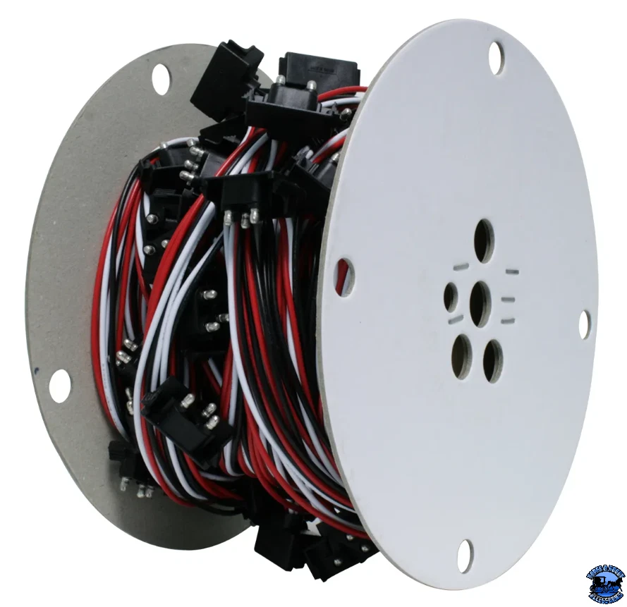 GRAND GENERAL CONTINUOUS 3-PRONG RIGHT ANGLE LIGHT PLUG WIRE HARNESS ROLL - Image 1 of 4