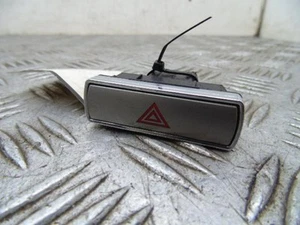 Interruptor de advertencia de peligro intermitente Ford Mondeo MK4 2007-2014S - Imagen 1 de 2